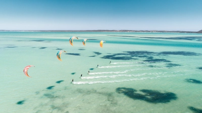 Kiting 43
